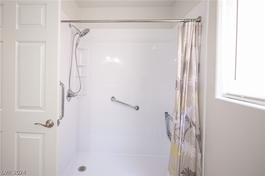 1453 Blisworth Court 101