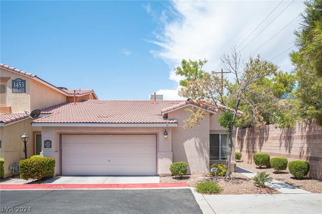 1453 Blisworth Court 101