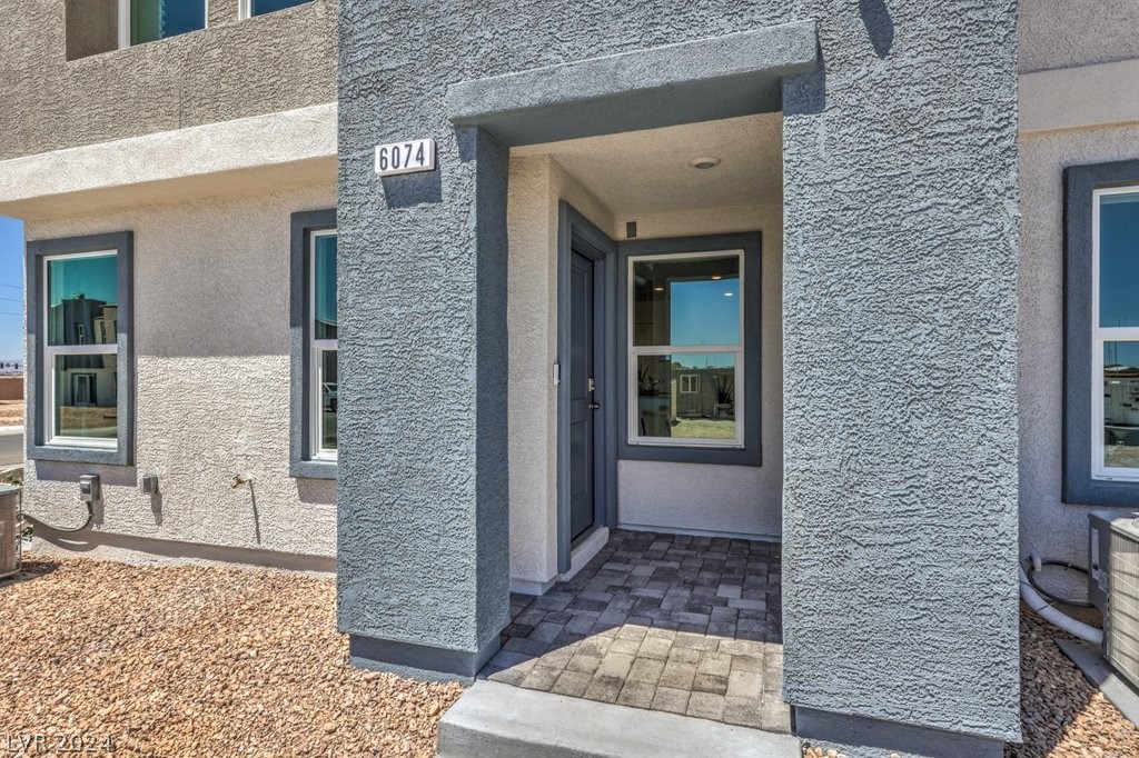 2574 Passion Avenue 49