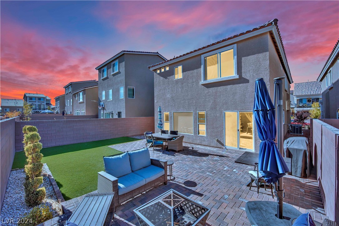 7146 Black Sage Street