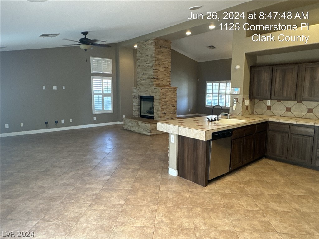 1125 CORNERSTONE Place 0