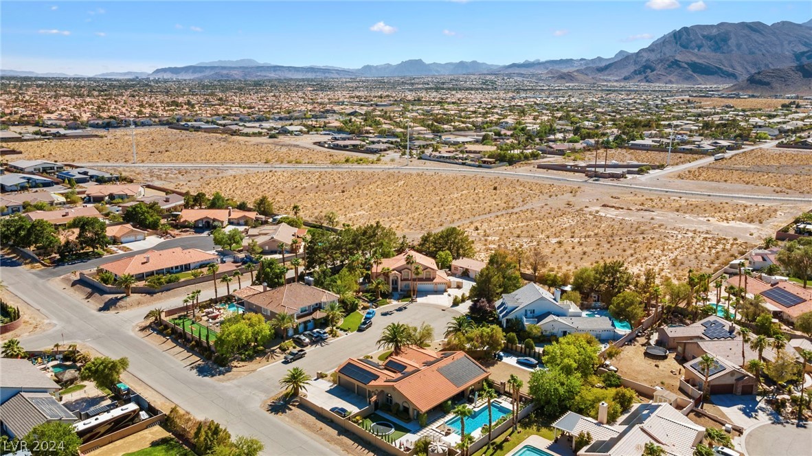 4315 North Bonita Vista Street