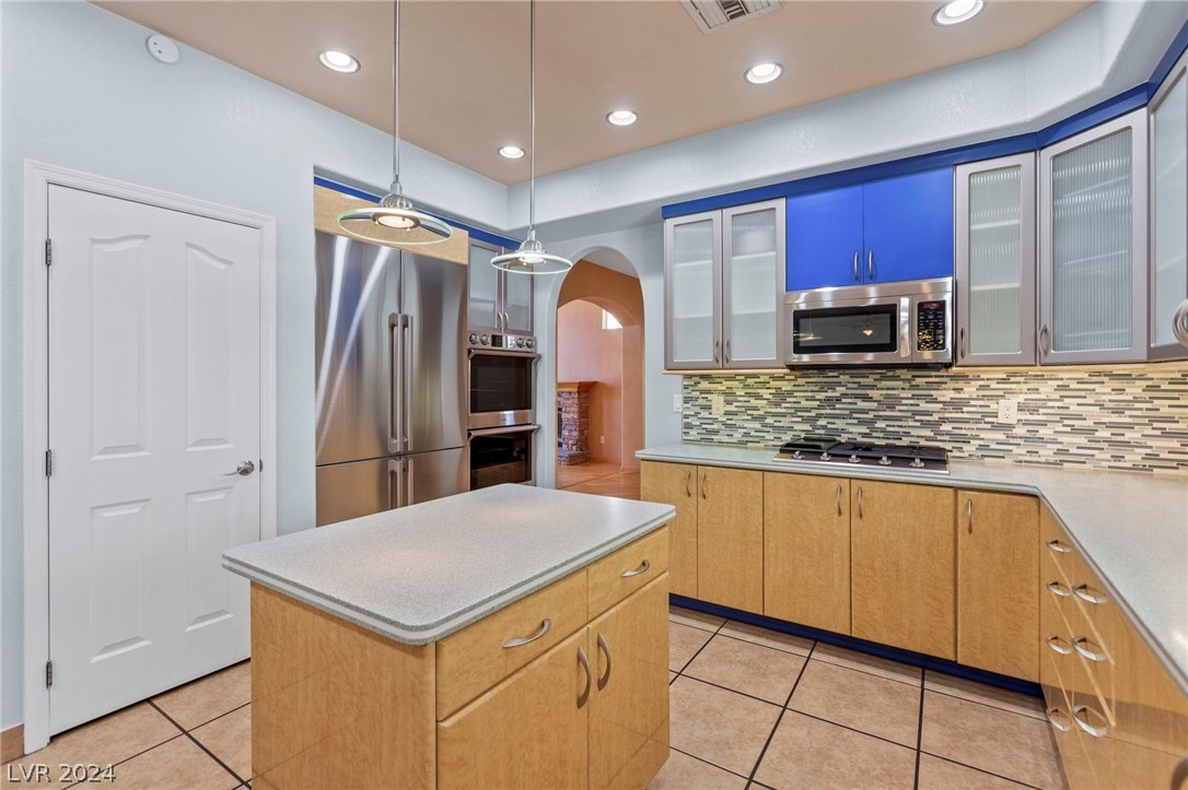 4315 North Bonita Vista Street