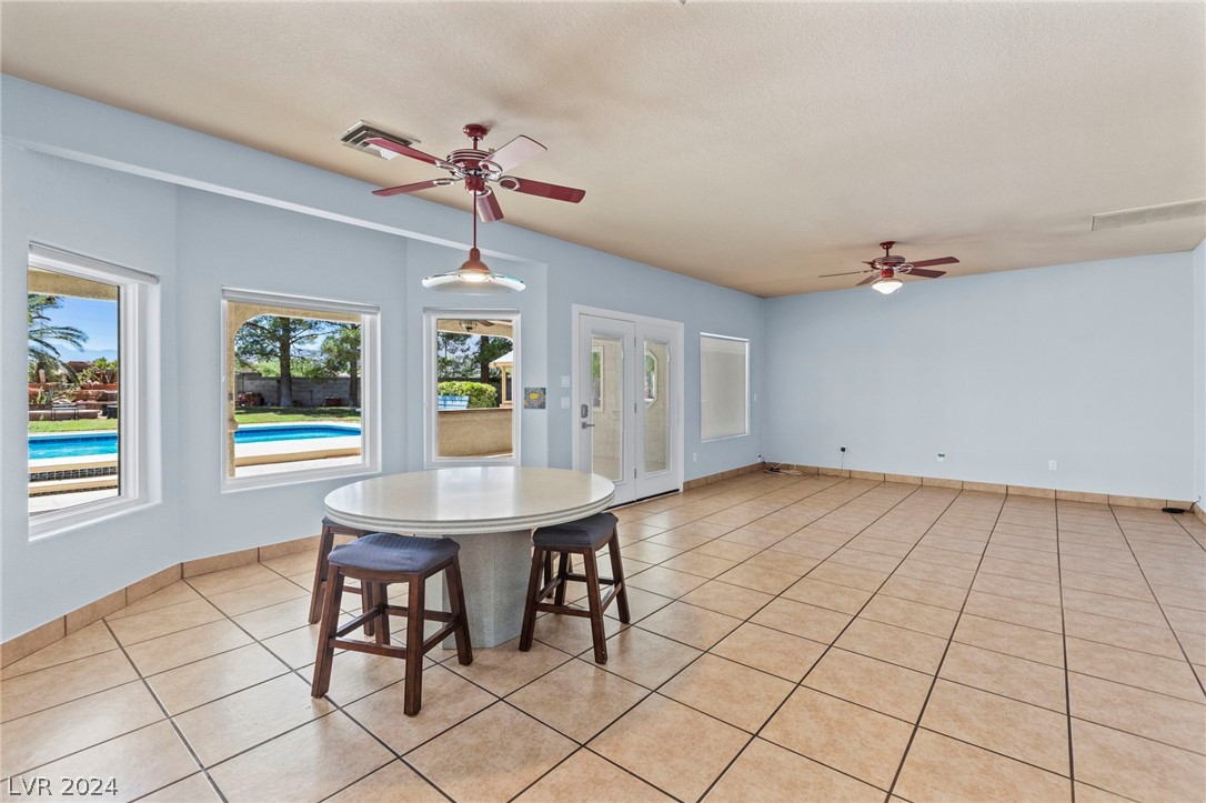 4315 North Bonita Vista Street