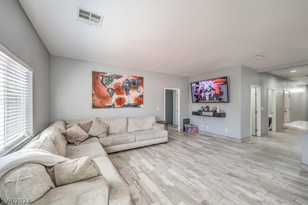 2330 Rock Slide Circle