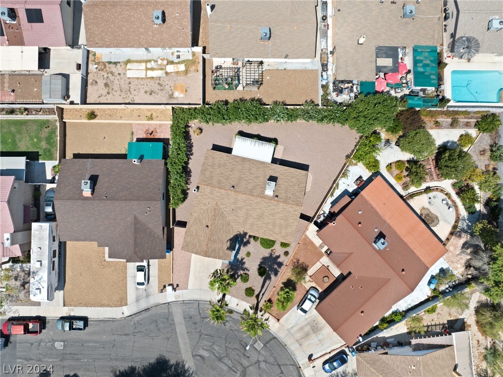 3933 Avocado Drive