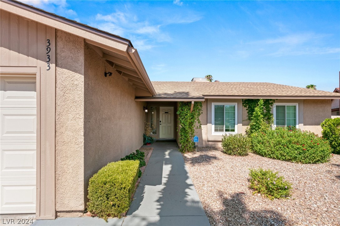 3933 Avocado Drive