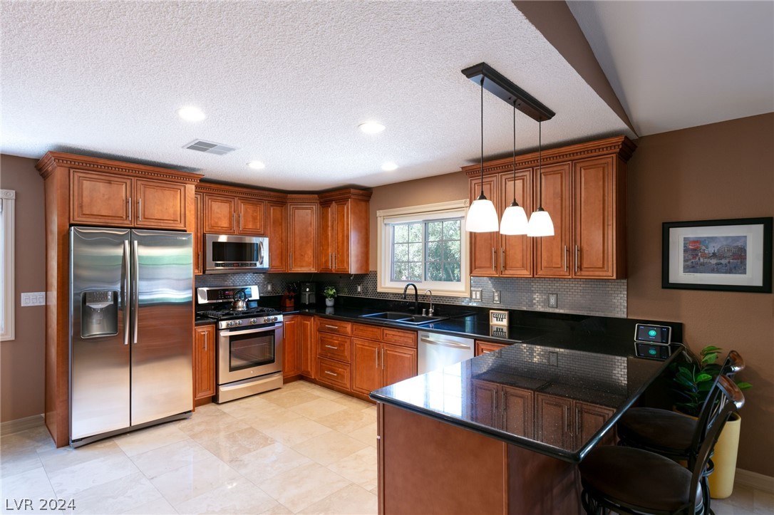 3933 Avocado Drive