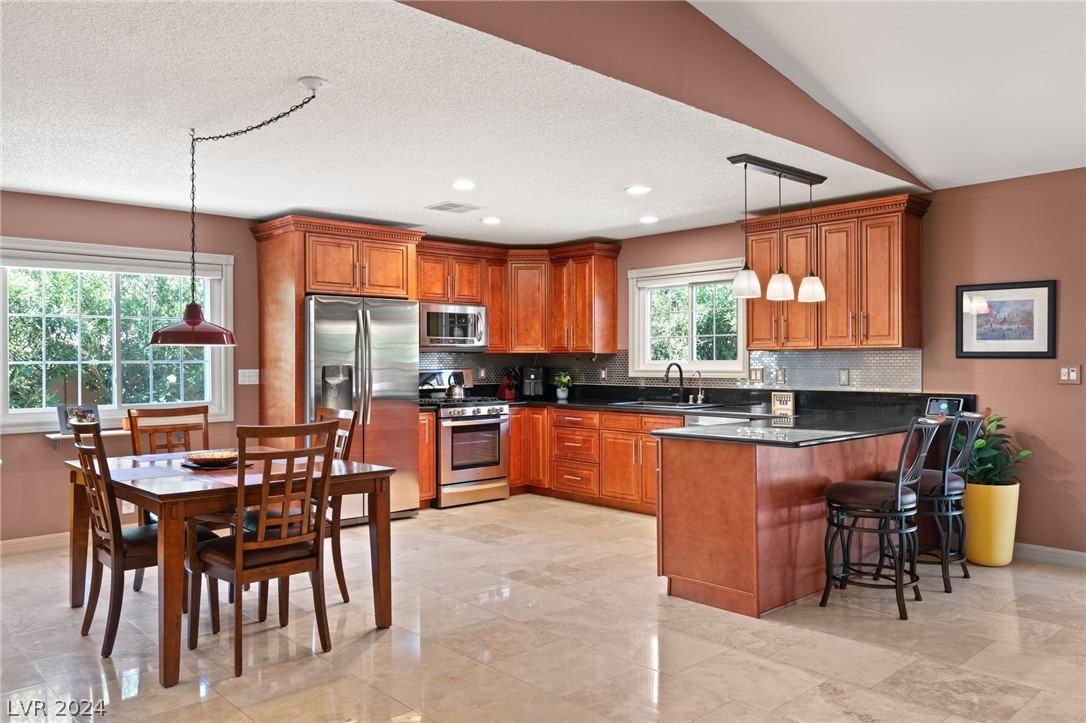 3933 Avocado Drive