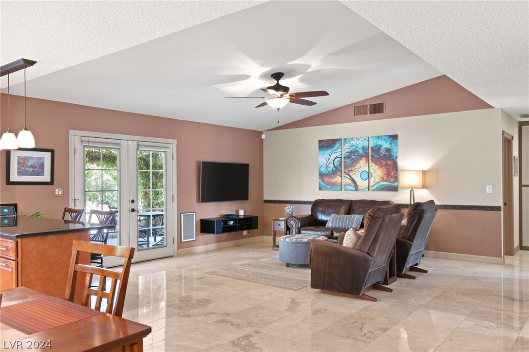 3933 Avocado Drive