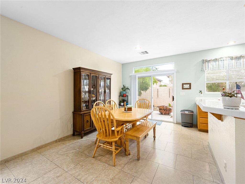 8104 Coral Blaze Court