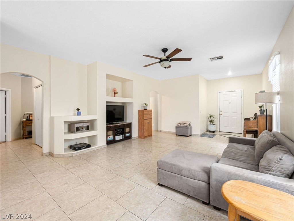 8104 Coral Blaze Court