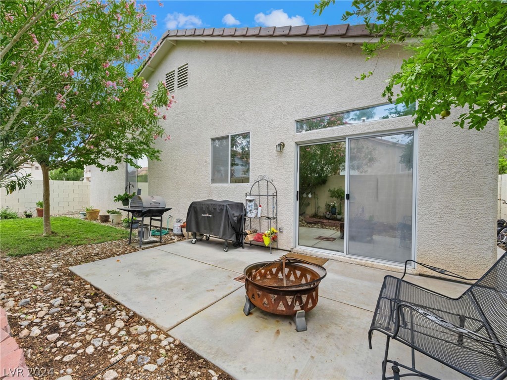 8104 Coral Blaze Court