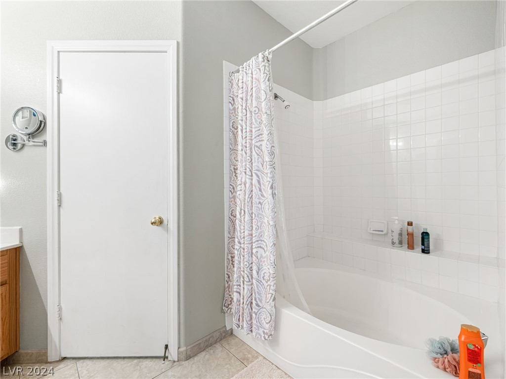 8104 Coral Blaze Court