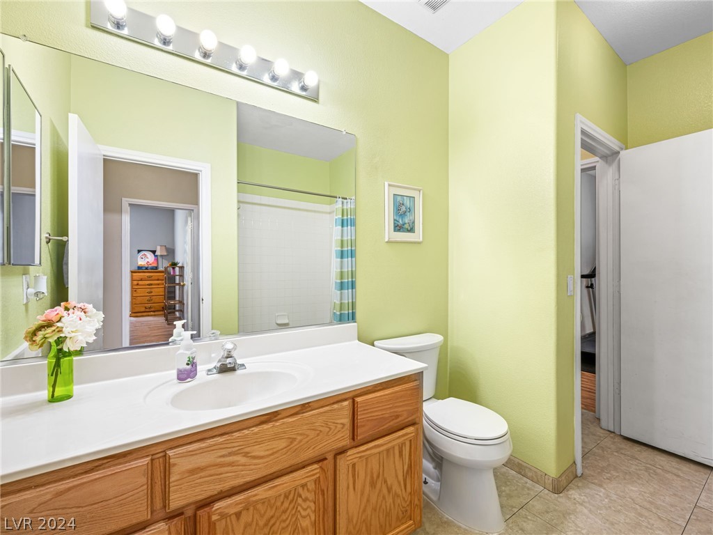 8104 Coral Blaze Court