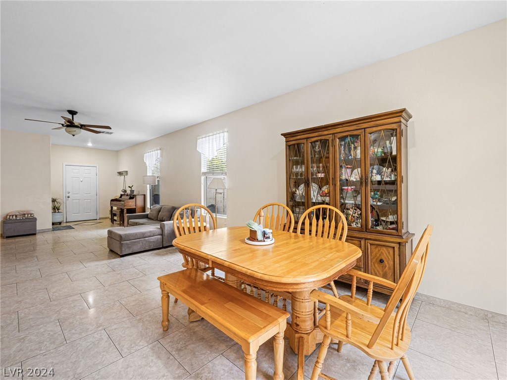 8104 Coral Blaze Court