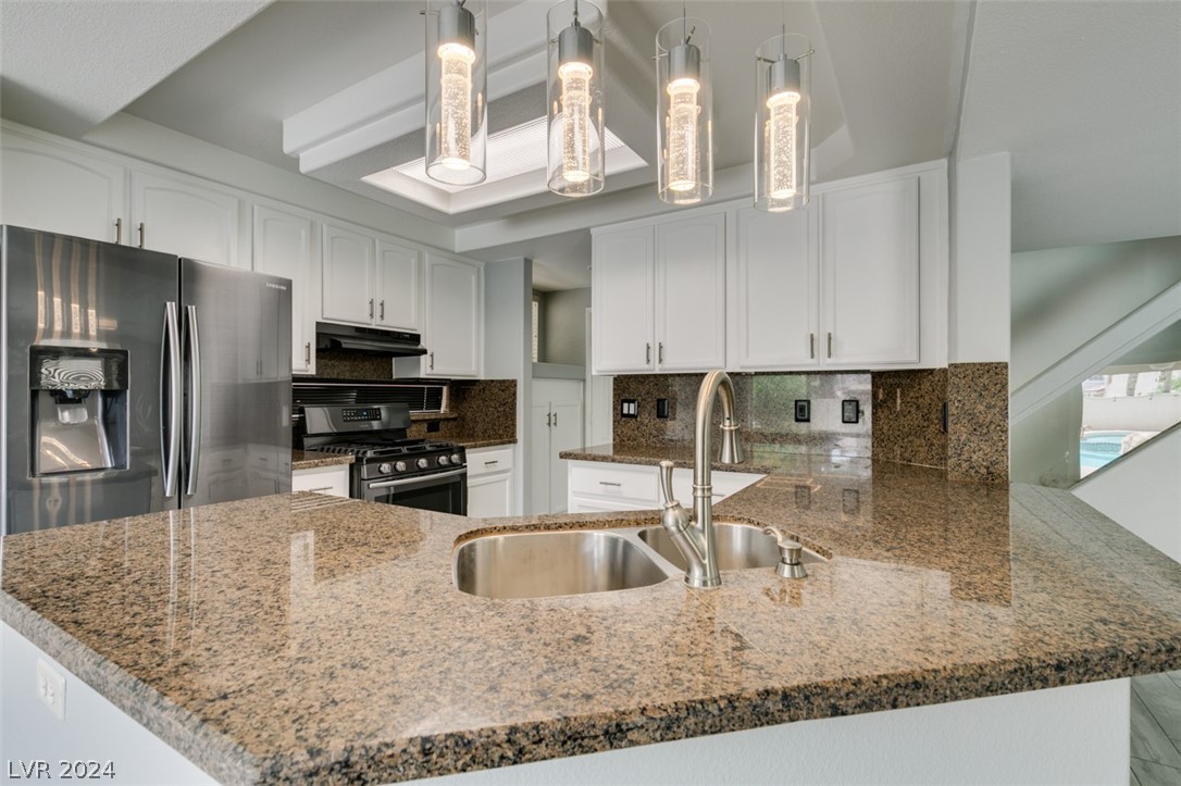 9735 Granite Gorge Court