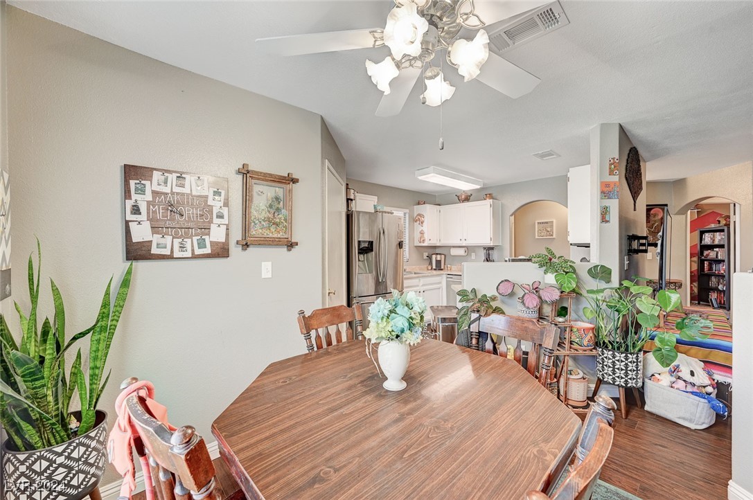 698 South Racetrack Road 621