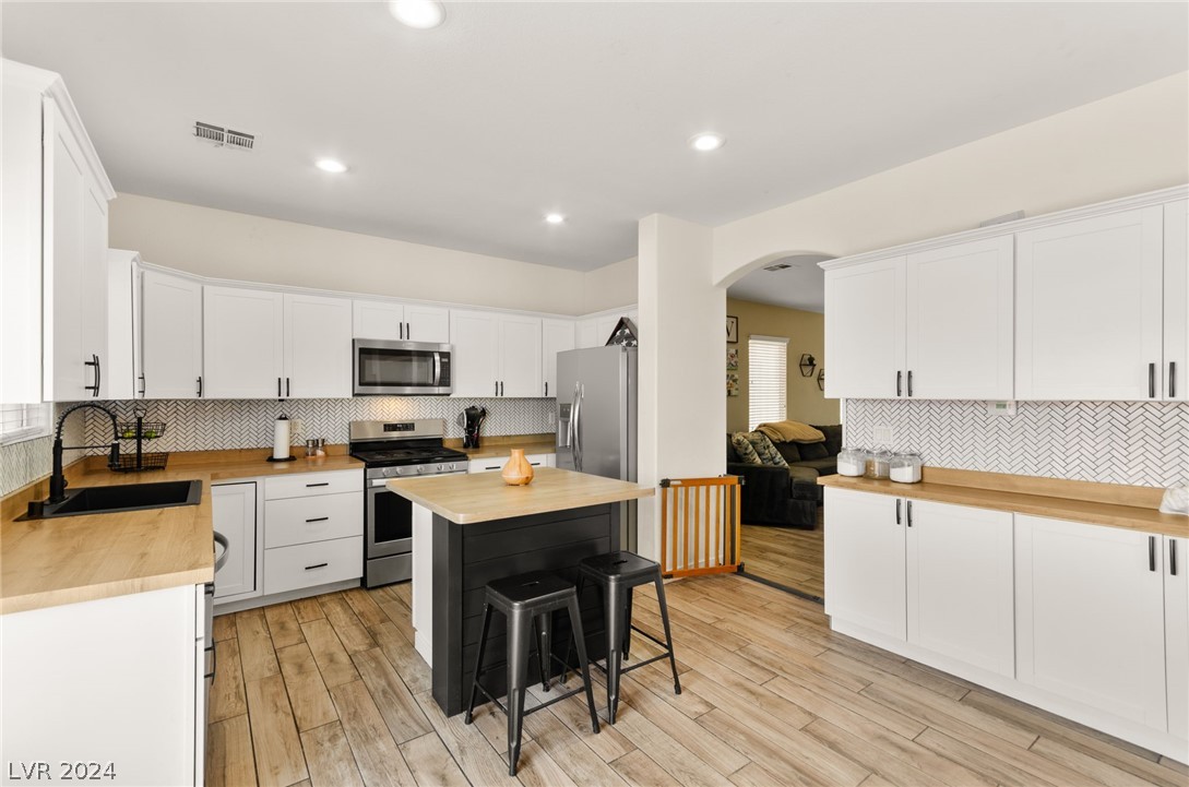 6650 Tulip Falls Drive