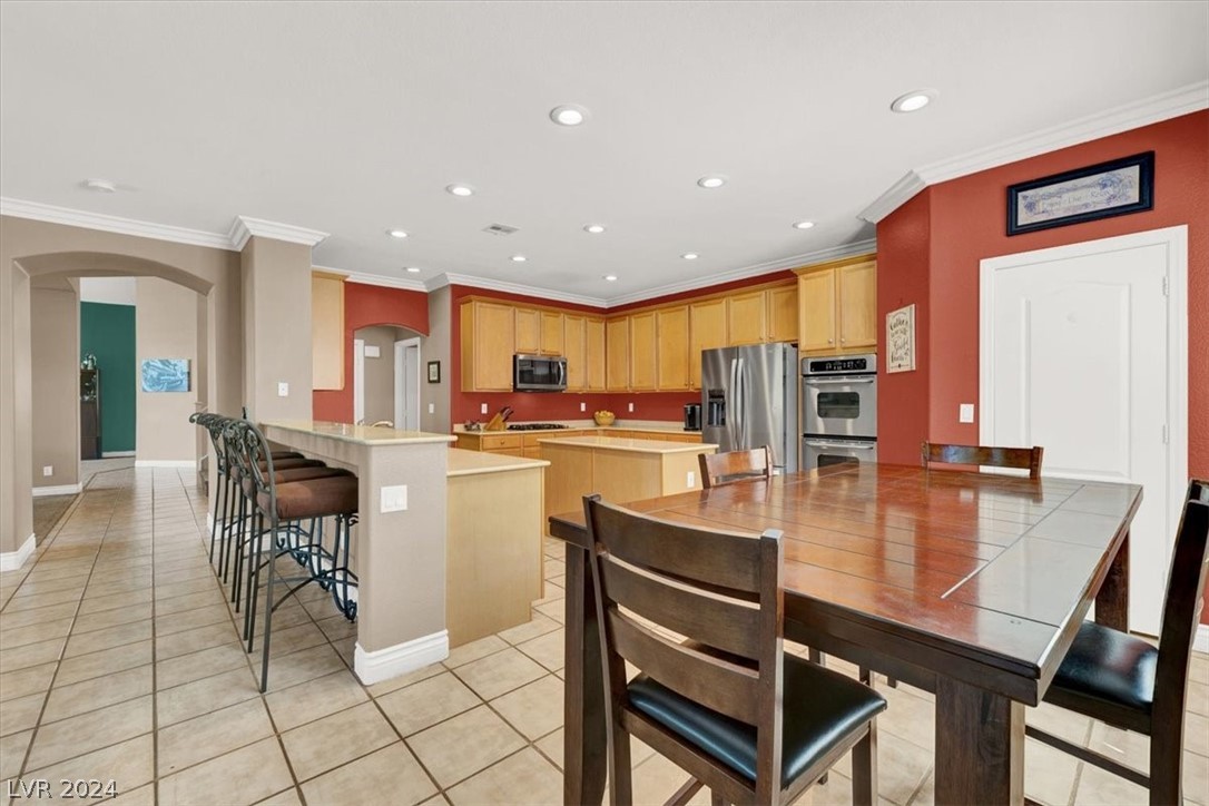 2107 Mooreview Street