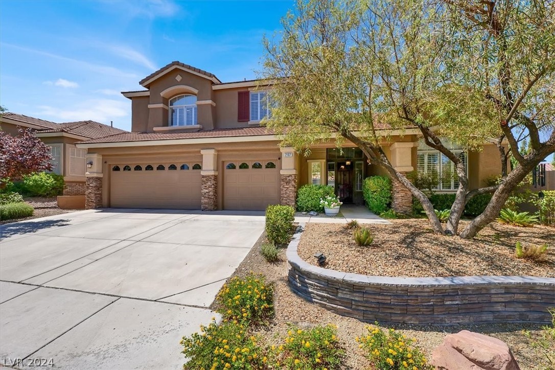 2107 Mooreview Street