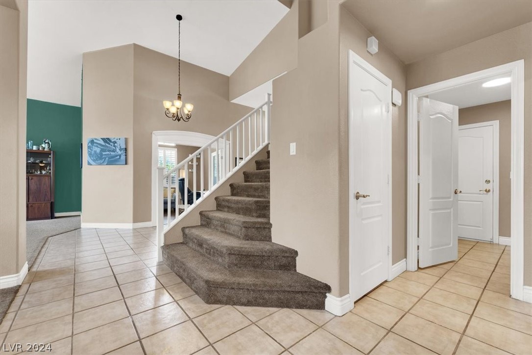 2107 Mooreview Street