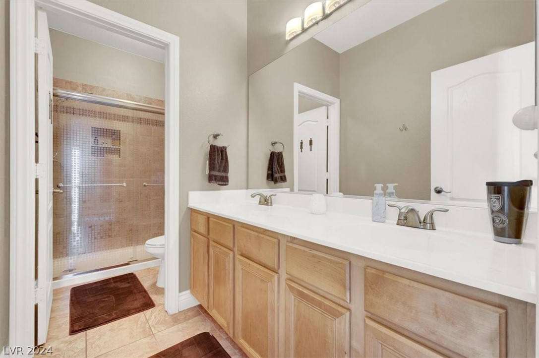 2107 Mooreview Street