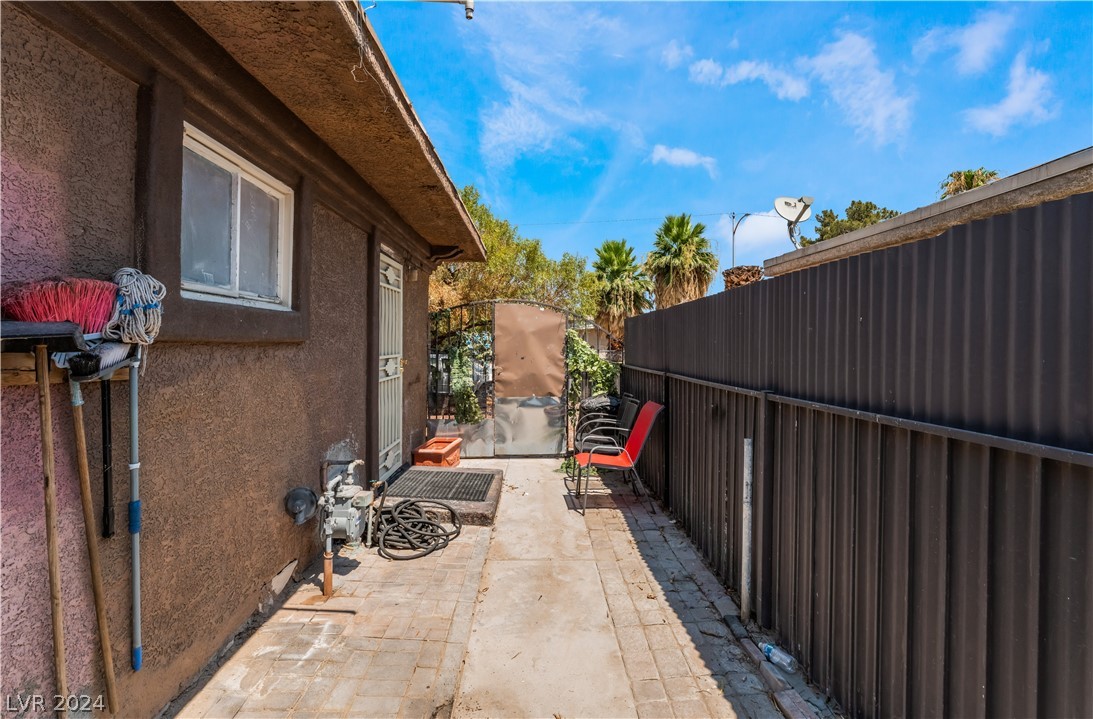 2301 East Webb Avenue