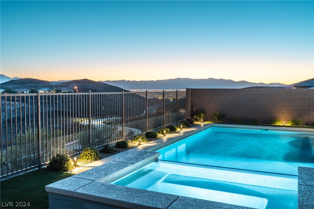 2147 Alto Vista Drive