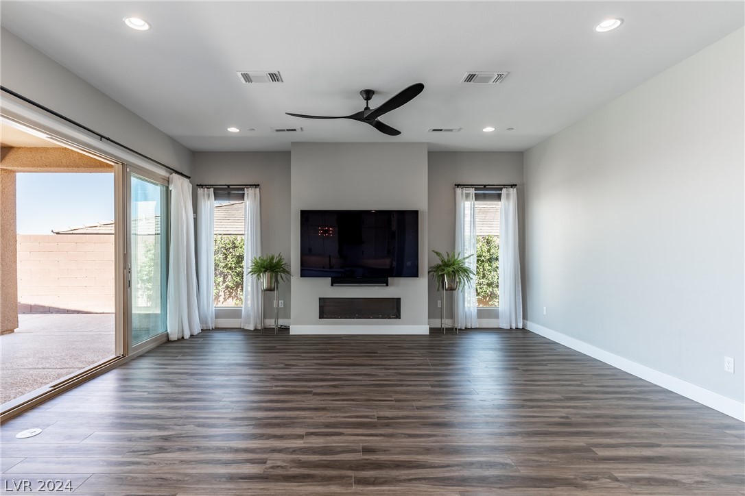 2147 Alto Vista Drive