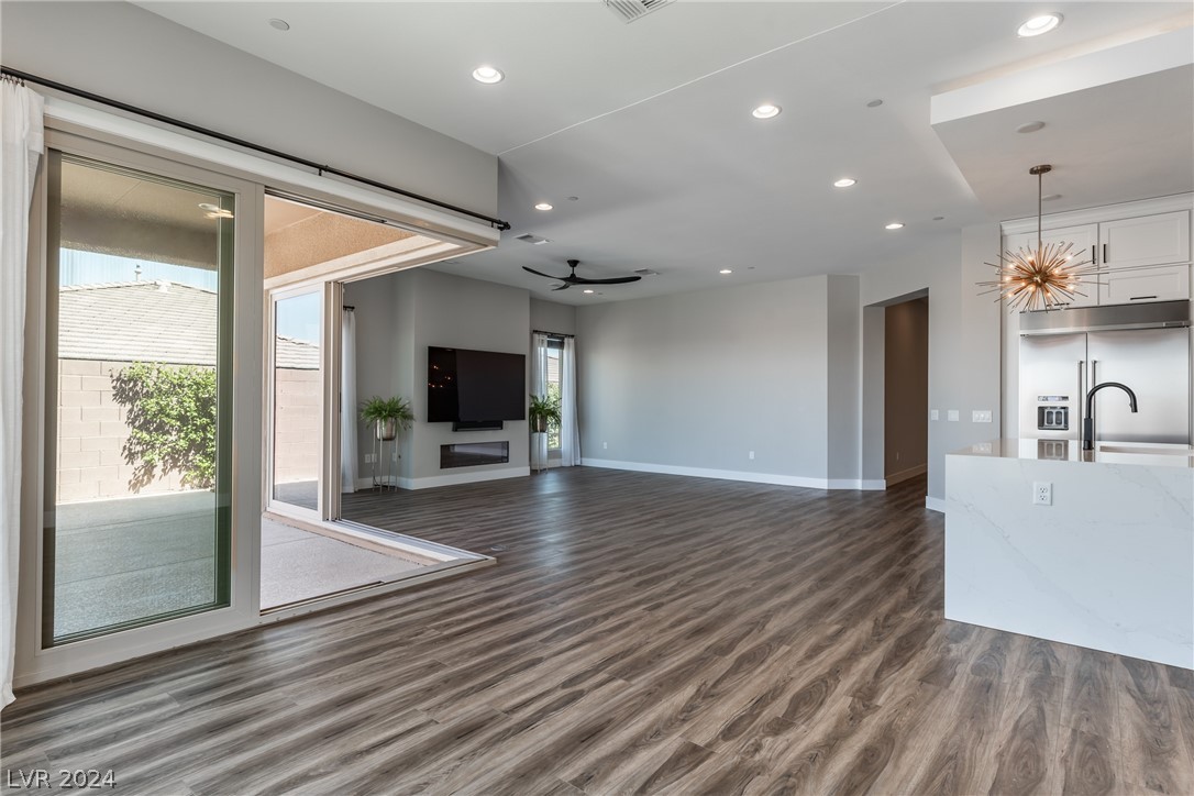 2147 Alto Vista Drive