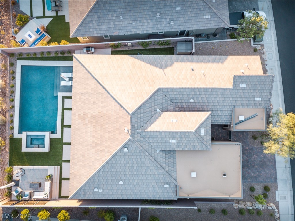 2147 Alto Vista Drive