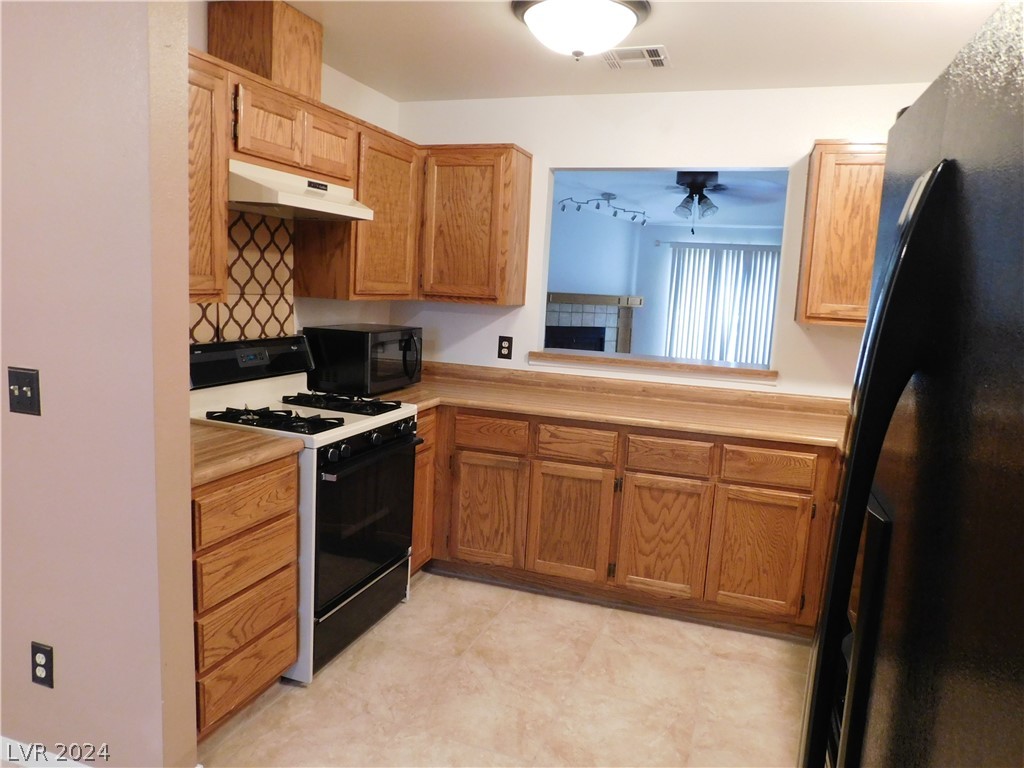 216 Yardarm Way