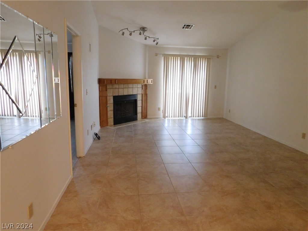 216 Yardarm Way