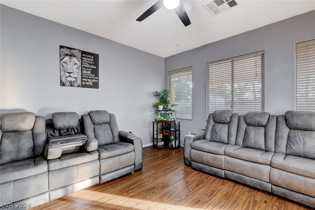 1217 Cove Palisades Drive