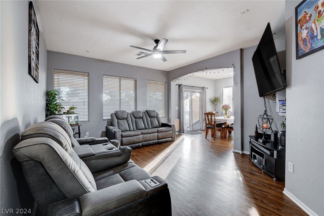 1217 Cove Palisades Drive