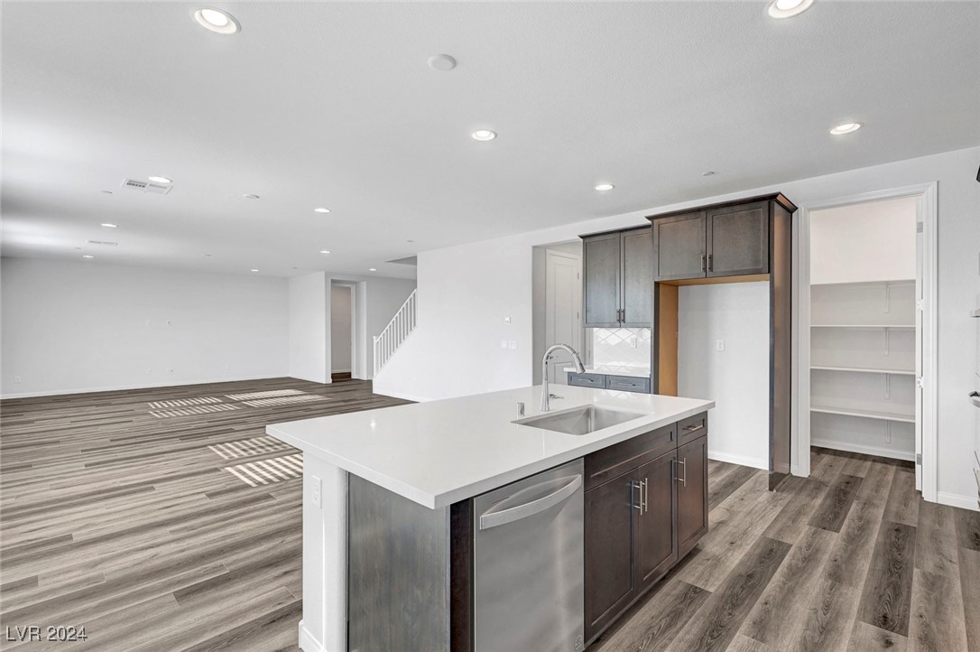 5413 Scandia Lore Court