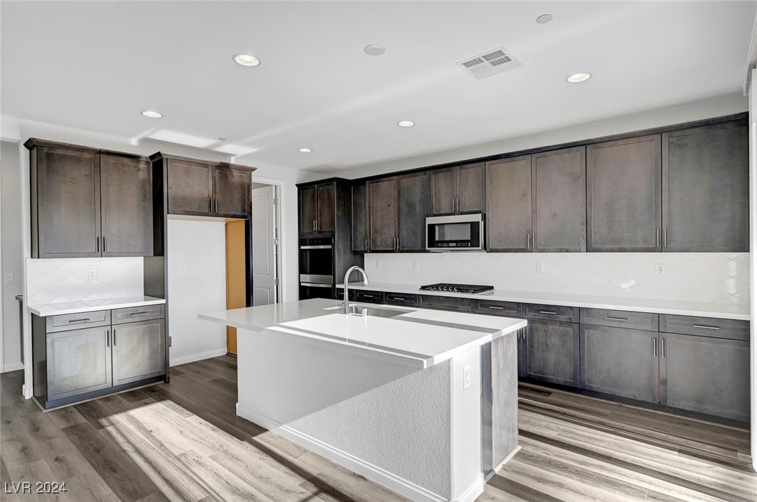 5413 Scandia Lore Court
