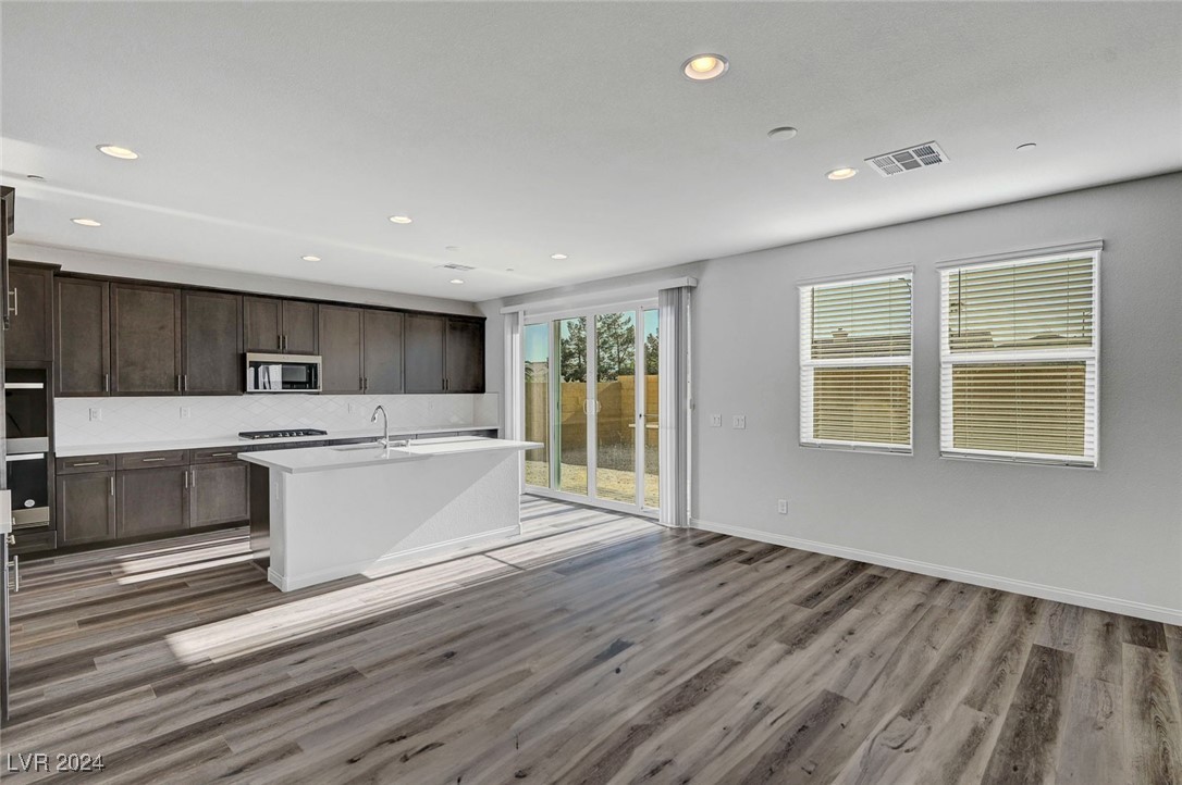 5413 Scandia Lore Court