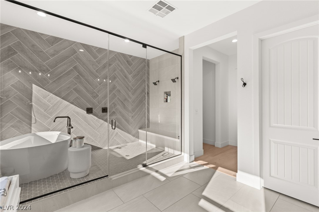 4335 North Dapple Gray Road