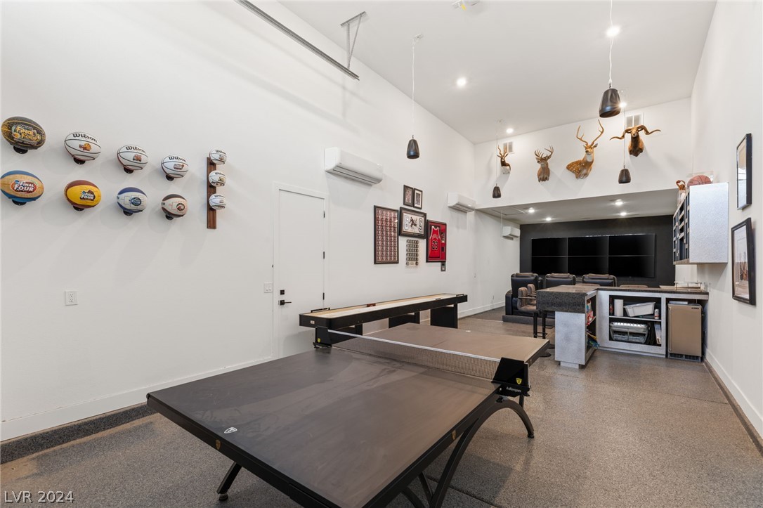 4335 North Dapple Gray Road