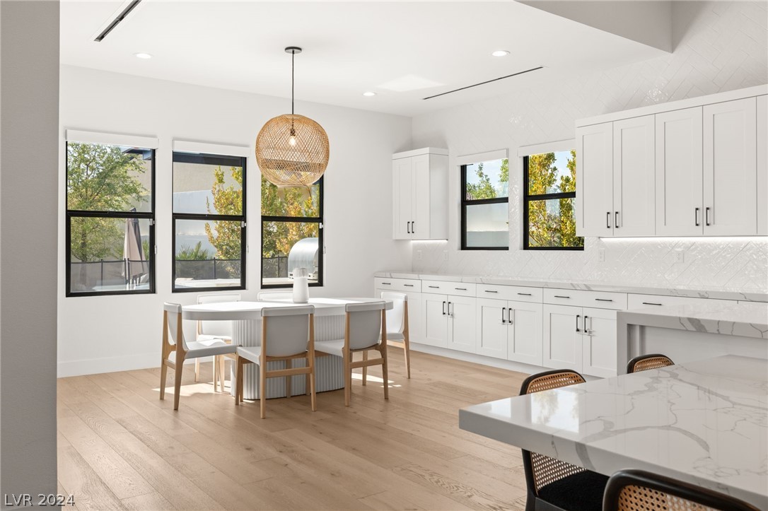 4335 North Dapple Gray Road