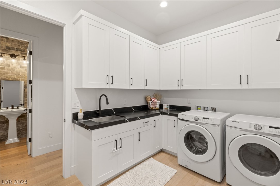 4335 North Dapple Gray Road