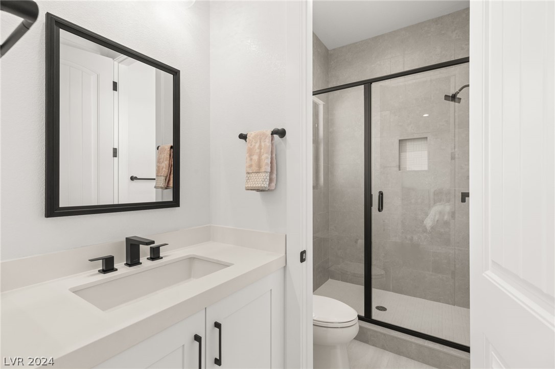 4335 North Dapple Gray Road