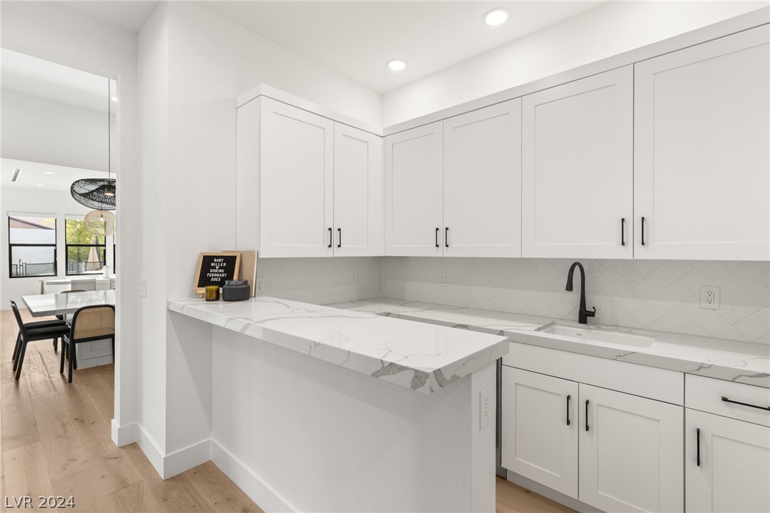 4335 North Dapple Gray Road