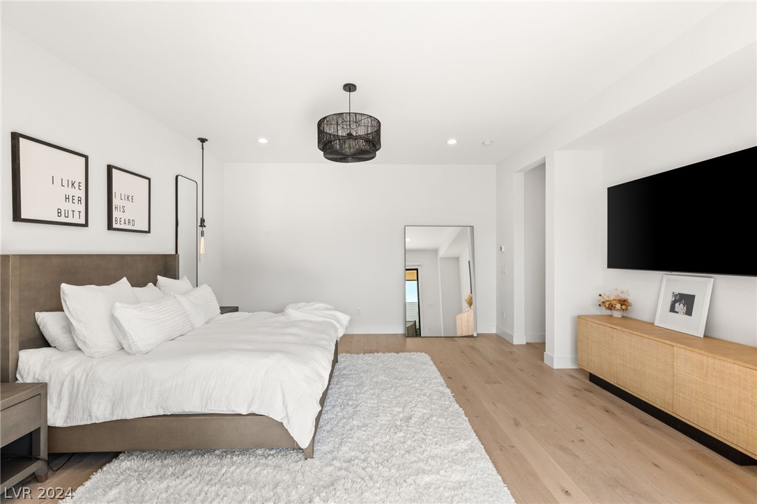 4335 North Dapple Gray Road