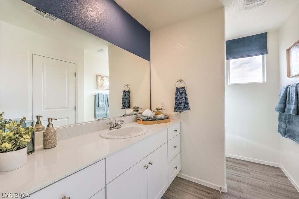 7870 Aurora Sky Street 512