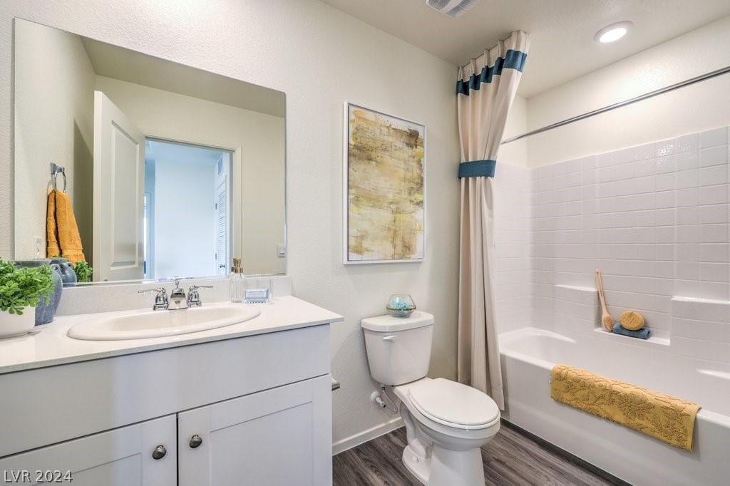 7870 Aurora Sky Street 512