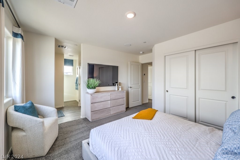 7870 Aurora Sky Street 512