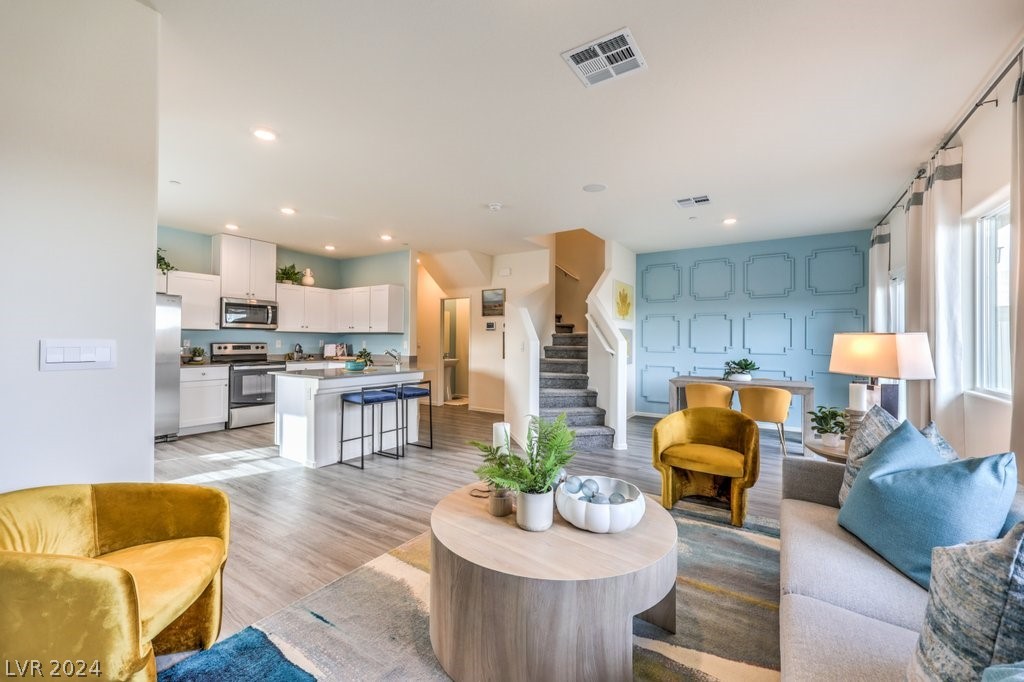 7870 Aurora Sky Street 512